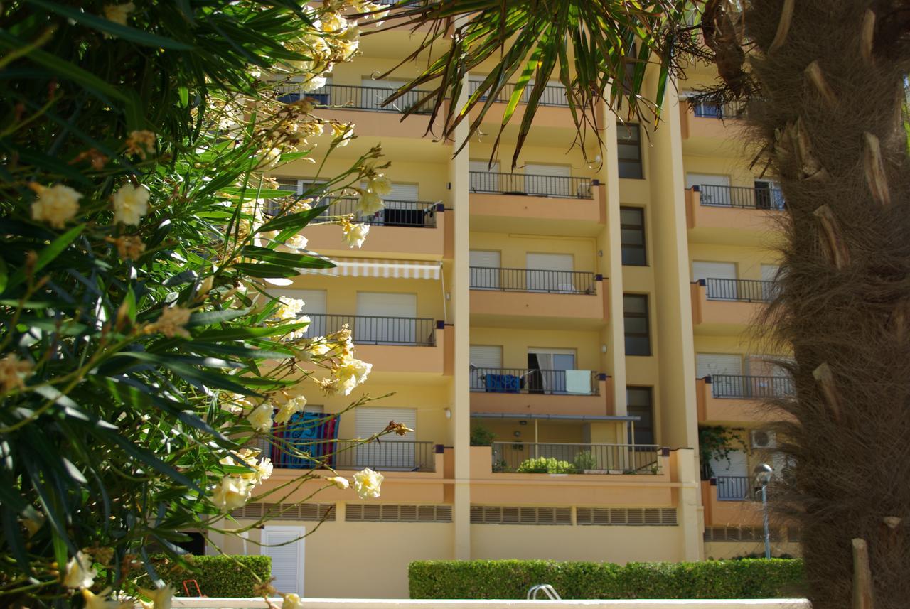 Mar Blau L'Escala Apartment Exterior photo